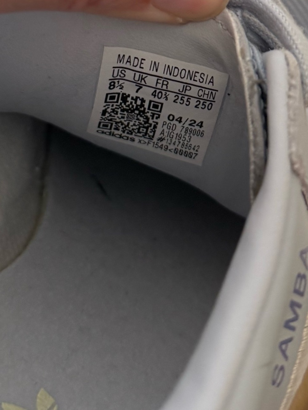 Adidas Sambae W in the "Halo Blue/Off‎ White/Blue Spark Metallic - Picture 7 of 8